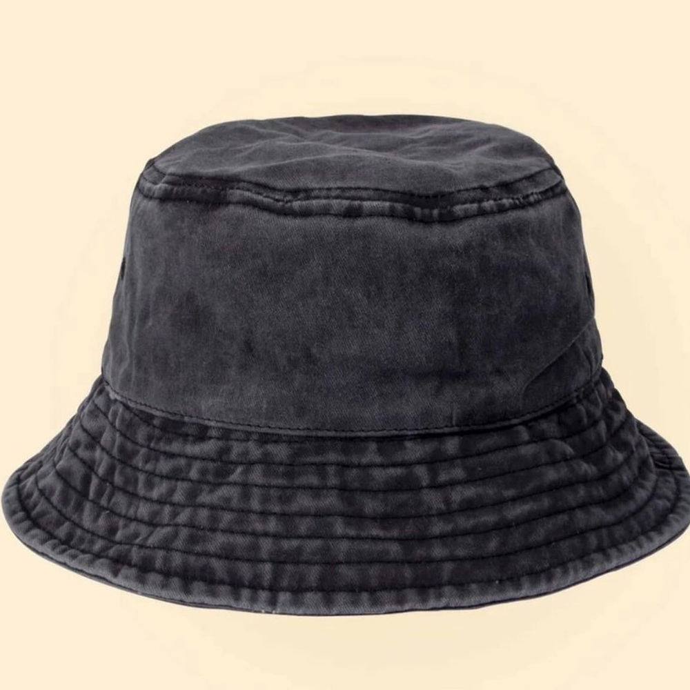 never worn bucket hat